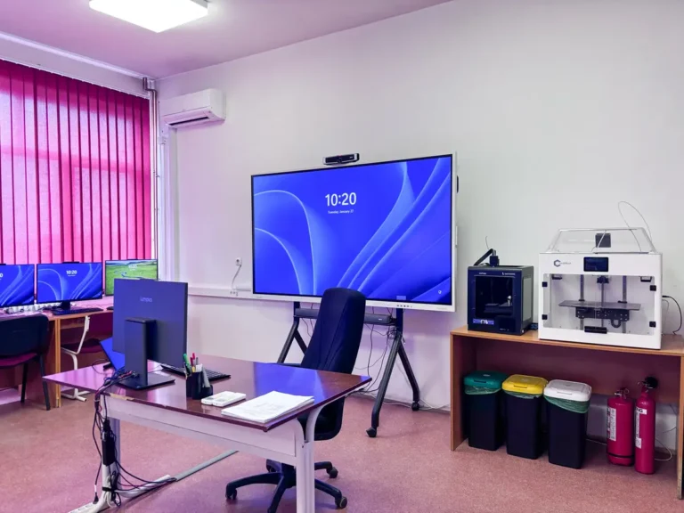 Display interactiv în laboratorul TIC – LTSA Arad